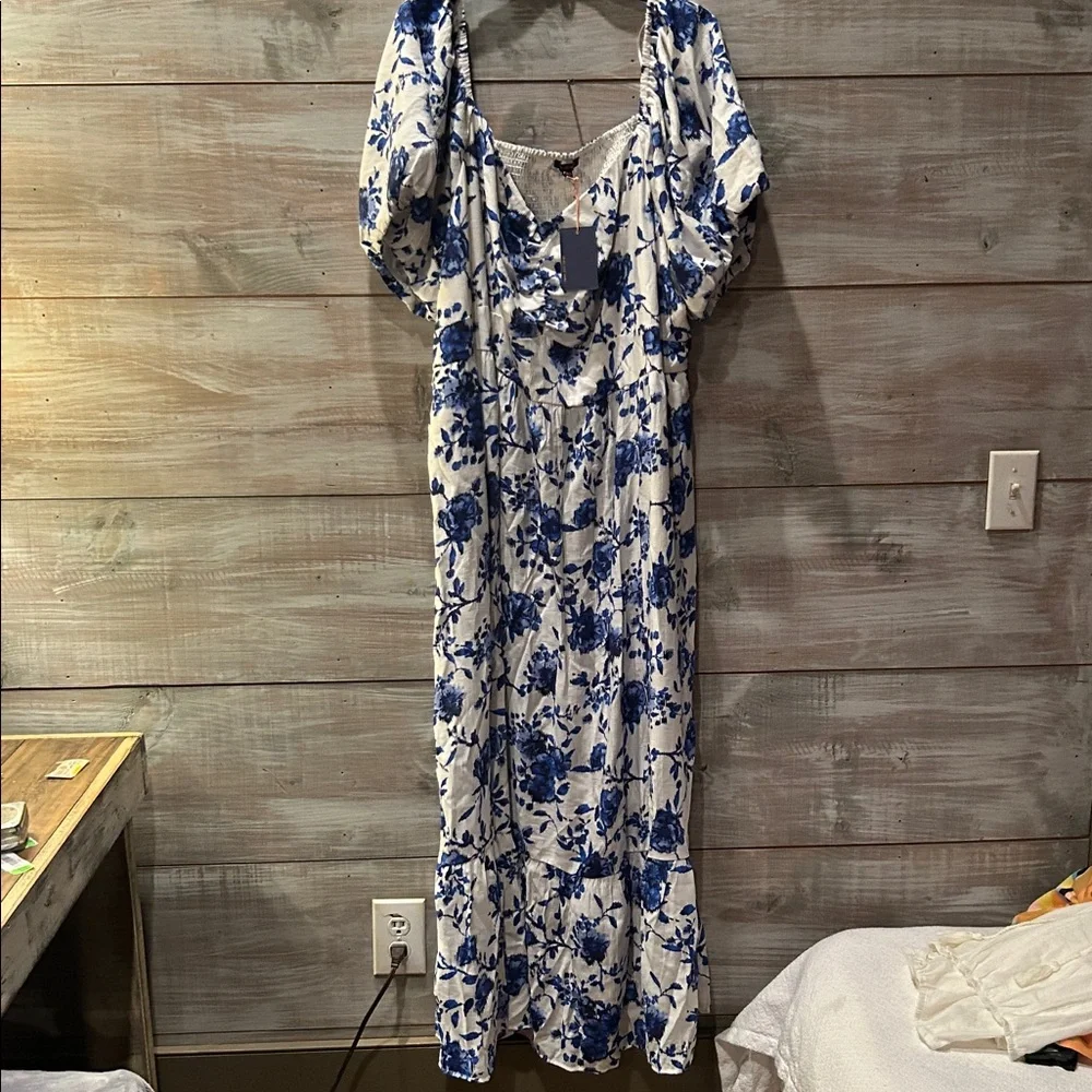 NWT Skies are Blue Floral maxi puff sleeve maxi dress size 3X - Picture 2 of 11